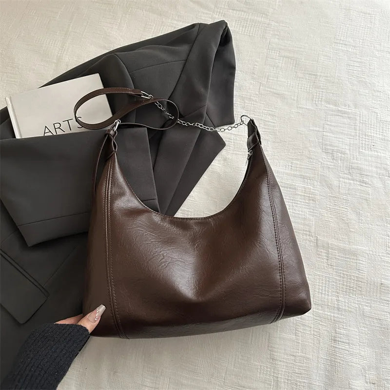 Cabana shoulder bag in Coffee